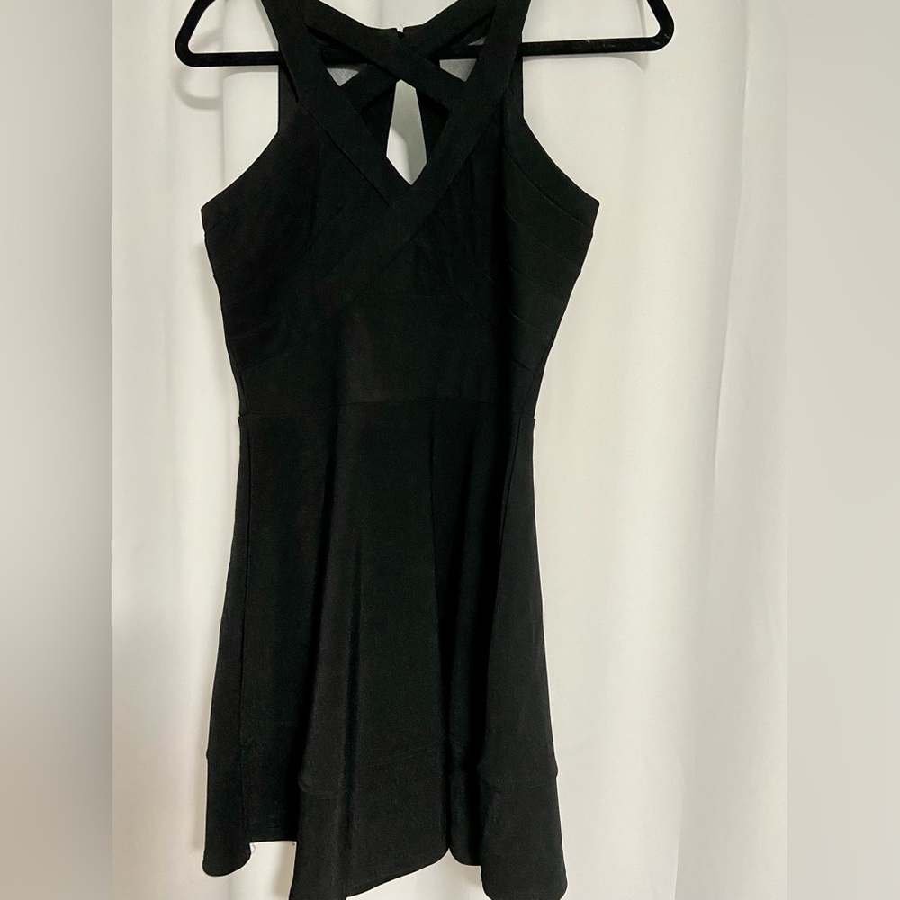 Emerald Sundae Dresses | Criss Cross Black Mini Dress